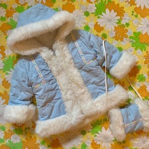 Vintage 70s children’s princess coat + muff 2T